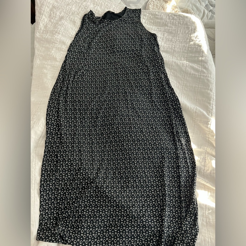 JJill black and cream straight sleeveless dress—final markdown